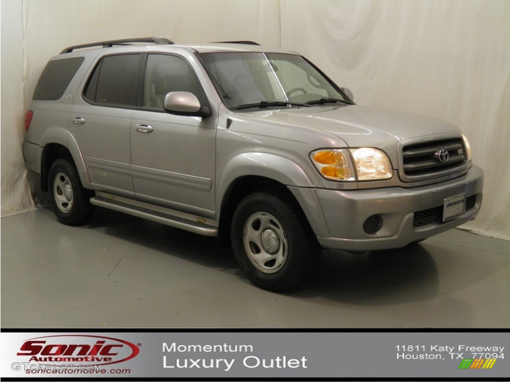 2001 Sequoia SR5 - Silver Sky Metallic / Charcoal photo #1