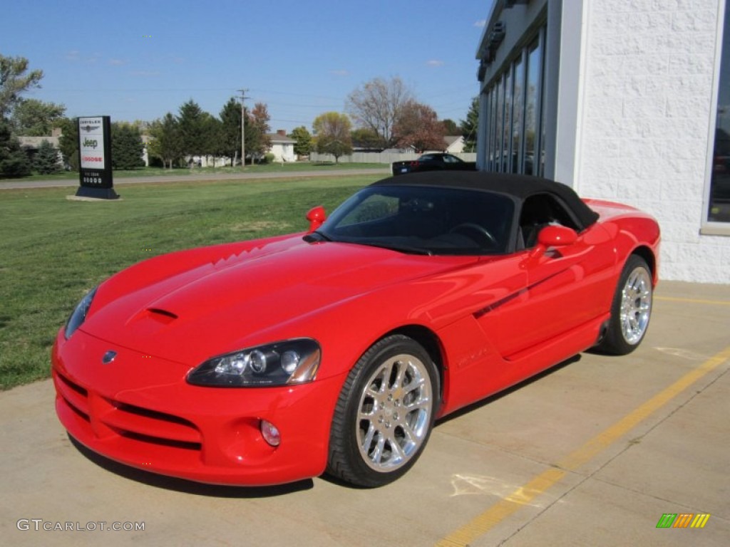 Viper Red 2003 Dodge Viper SRT-10 Exterior Photo #71879468