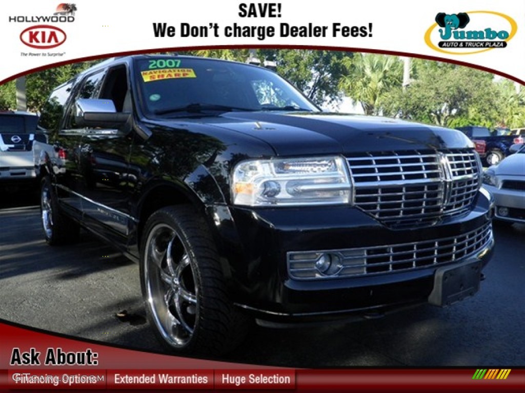 2007 Navigator L Luxury 4x4 - Black / Charcoal photo #1