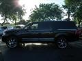 Black - Navigator L Luxury 4x4 Photo No. 12