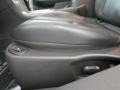 2007 Midnight Blue Metallic Saturn Aura XR  photo #9