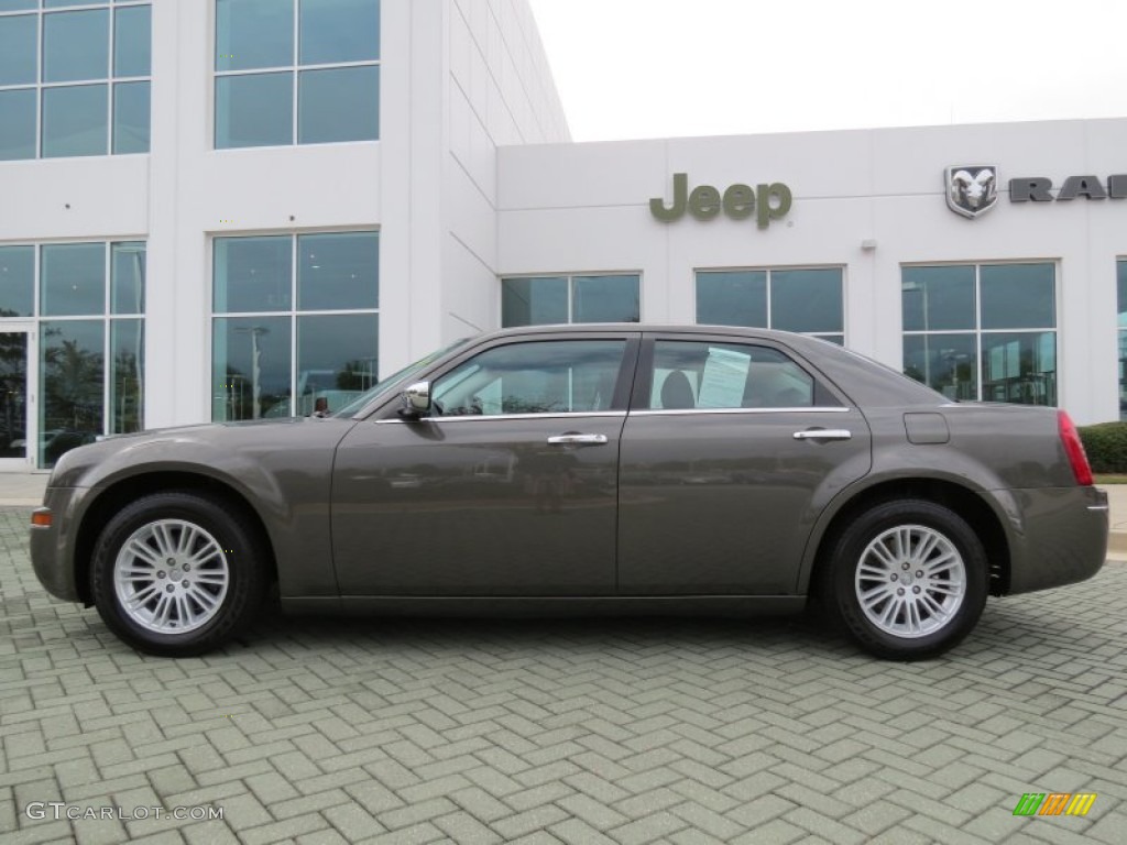 Dark Titanium Metallic 2010 Chrysler 300 Touring Exterior Photo #71883740