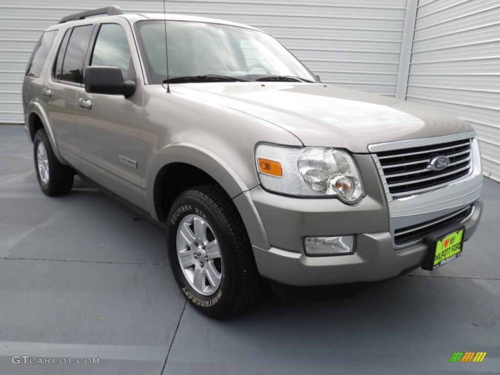 Silver Birch Metallic Ford Explorer