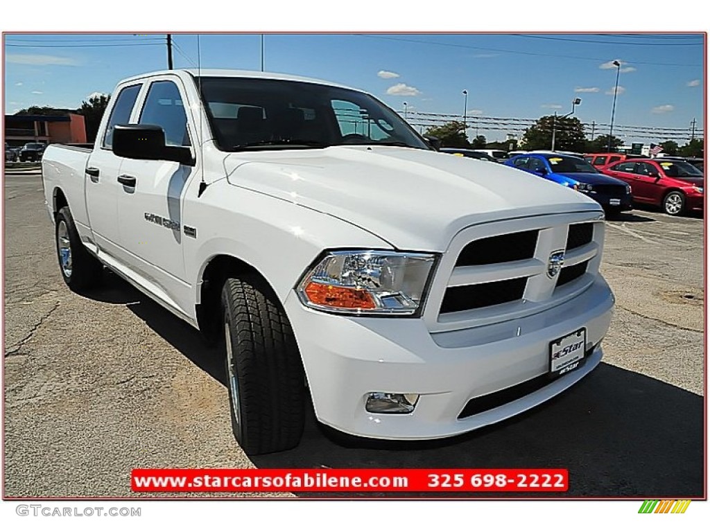 2012 Ram 1500 Express Quad Cab 4x4 - Bright White / Dark Slate Gray/Medium Graystone photo #10