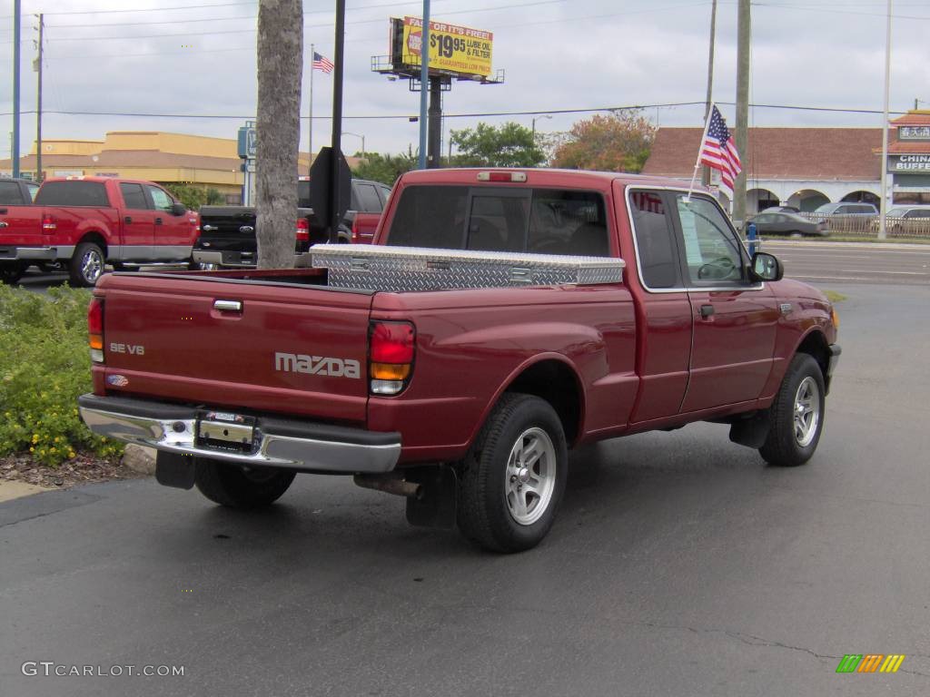 2000 B-Series Truck B3000 SE Extended Cab - Toreador Red Metallic / Gray photo #3