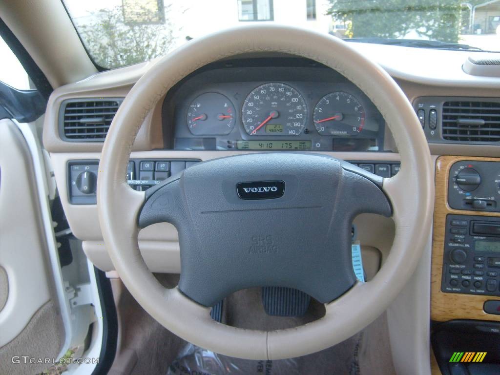 2004 C70 High Pressure Turbo - White / Beige photo #23