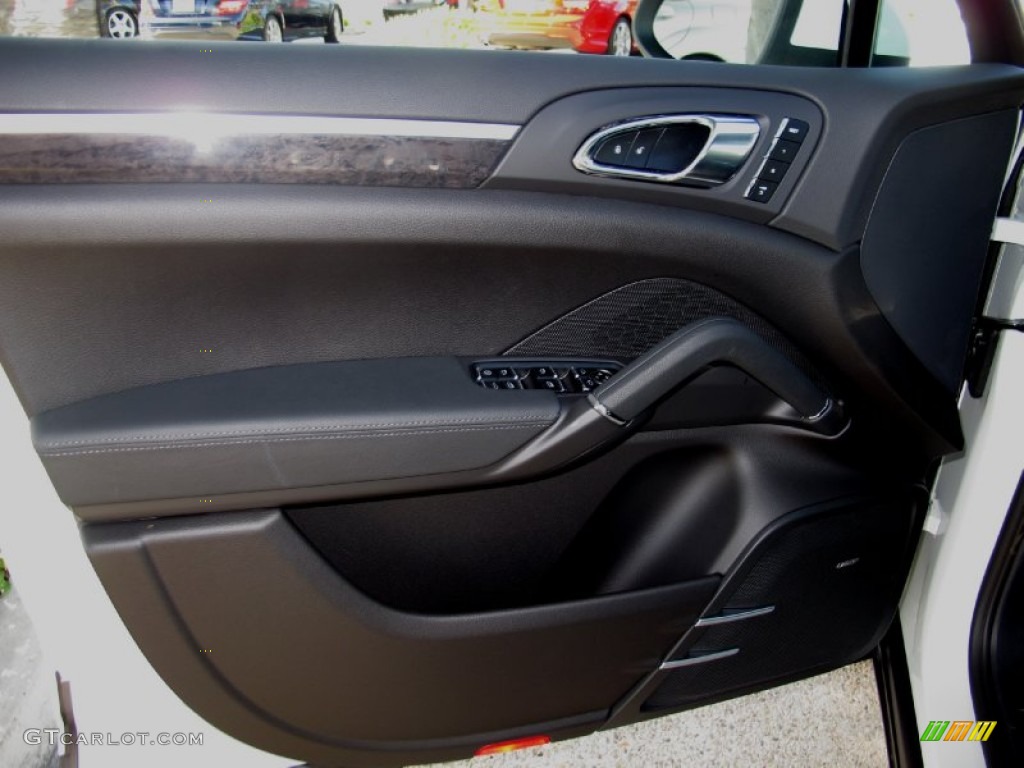 2013 Porsche Cayenne Diesel Black Door Panel Photo #71896732