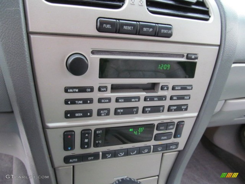 2006 Lincoln LS V8 Controls Photos