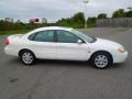 Vibrant White 2004 Ford Taurus SEL Sedan Exterior