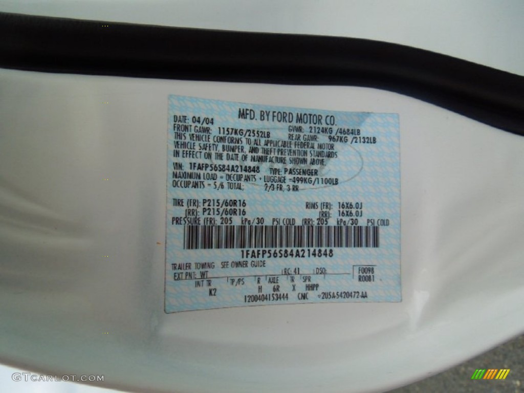 2004 Taurus Color Code WT for Vibrant White Photo #71900343