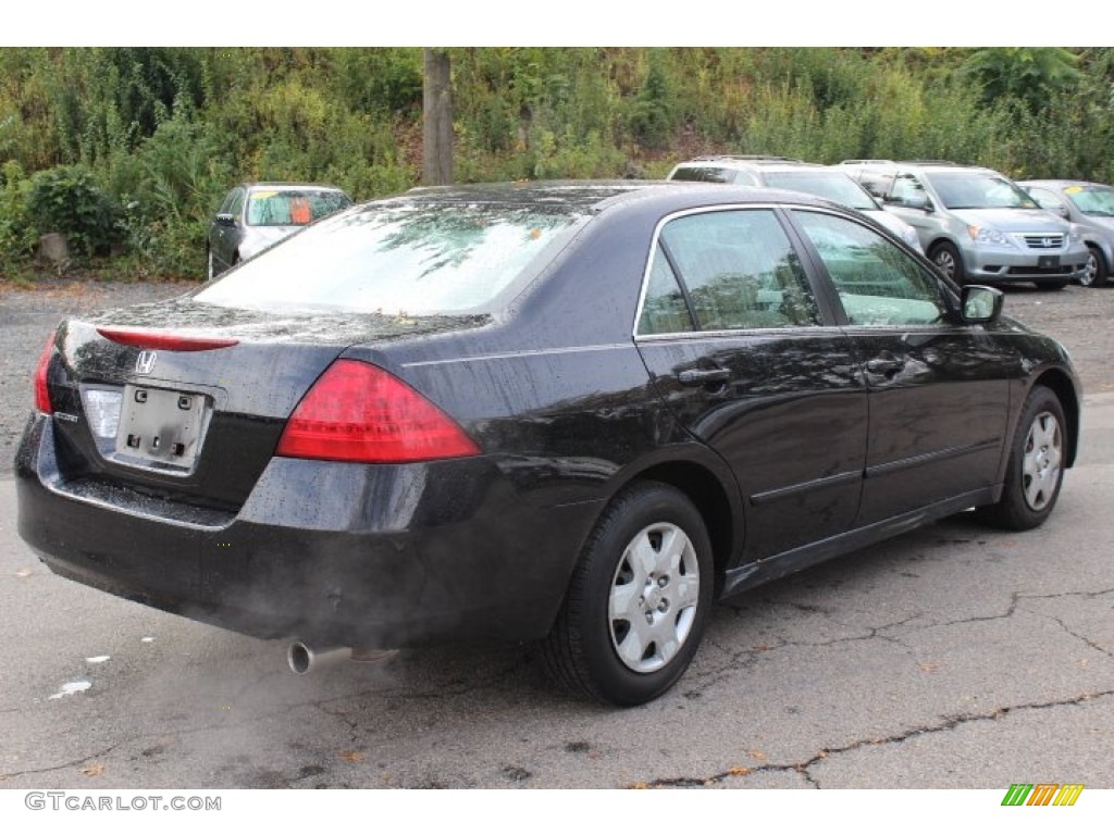 2006 Accord LX Sedan - Nighthawk Black Pearl / Ivory photo #5