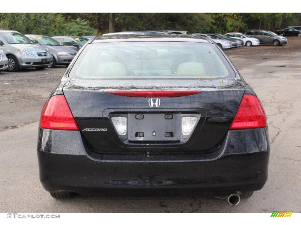 2006 Accord LX Sedan - Nighthawk Black Pearl / Ivory photo #6