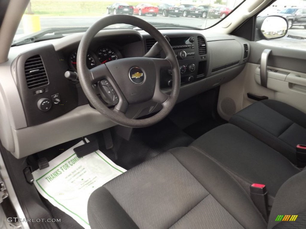 2011 Silverado 1500 LS Regular Cab - Sheer Silver Metallic / Dark Titanium photo #9
