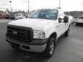Oxford White - F250 Super Duty XL Regular Cab 4x4 Photo No. 3