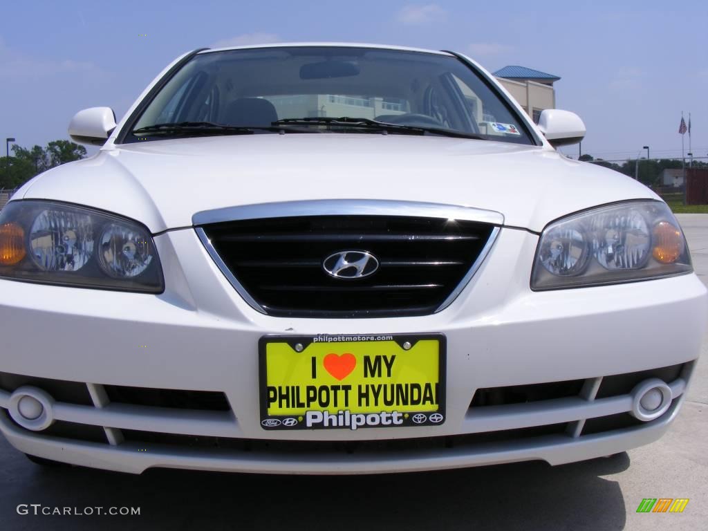 2005 Elantra GLS Sedan - Nordic White / Gray photo #13