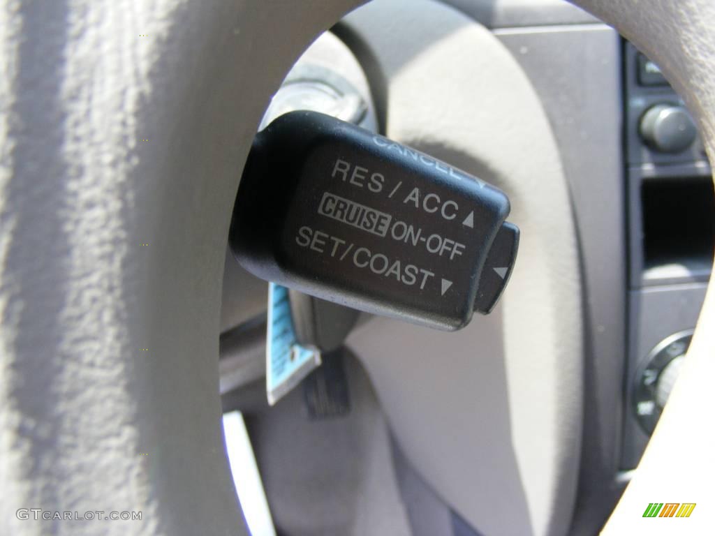 2005 Elantra GLS Sedan - Nordic White / Gray photo #42