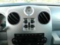 Cool Vanilla White - PT Cruiser Limited Photo No. 17