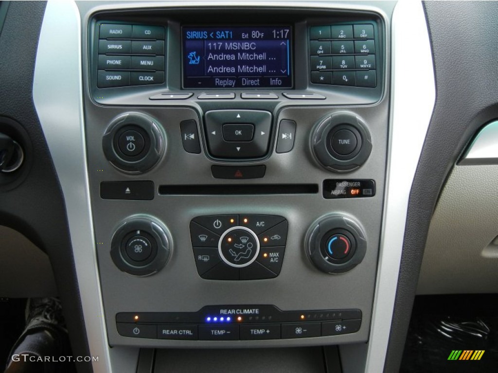 2013 Ford Explorer EcoBoost Controls Photo #71917524