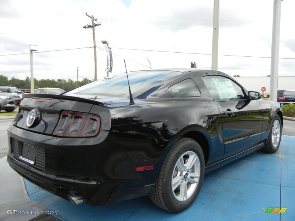 2013 Mustang V6 Coupe - Black / Charcoal Black photo #3