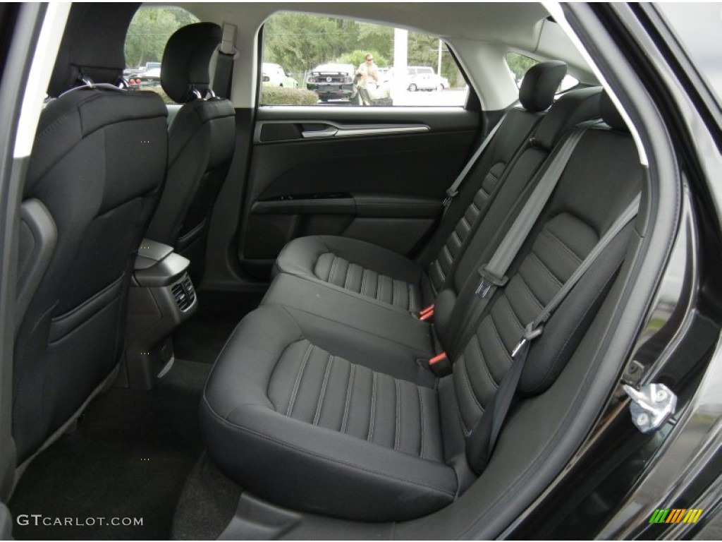 Charcoal Black Interior 2013 Ford Fusion SE Photo #71918331