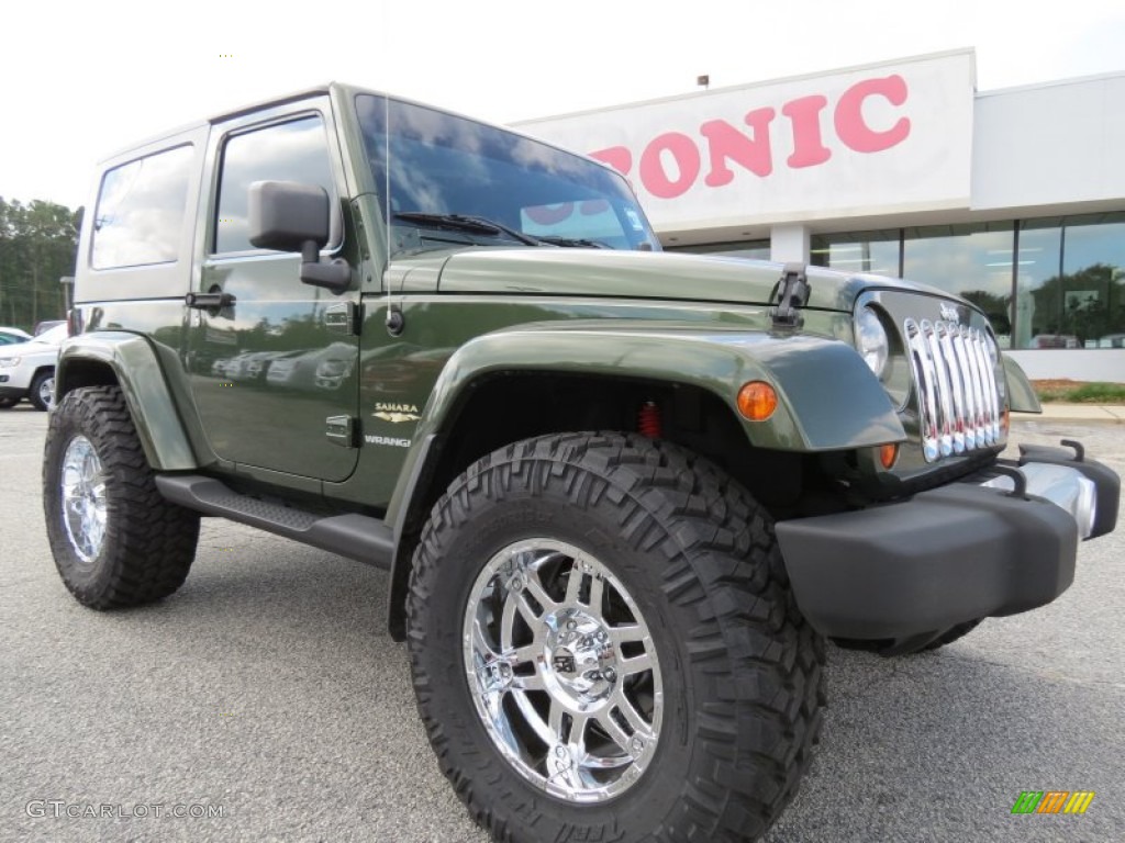 2008 Wrangler Sahara 4x4 - Jeep Green Metallic / Dark Khaki/Medium Khaki photo #1