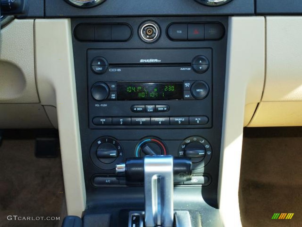 2007 Mustang V6 Premium Coupe - Windveil Blue Metallic / Medium Parchment photo #12