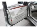 Light Platinum - DTS Sedan Photo No. 15