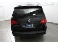 2009 Nocturne Black Metallic Volkswagen Routan SEL  photo #4