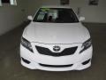 Super White - Camry SE Photo No. 3