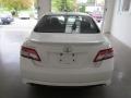 Super White - Camry SE Photo No. 6