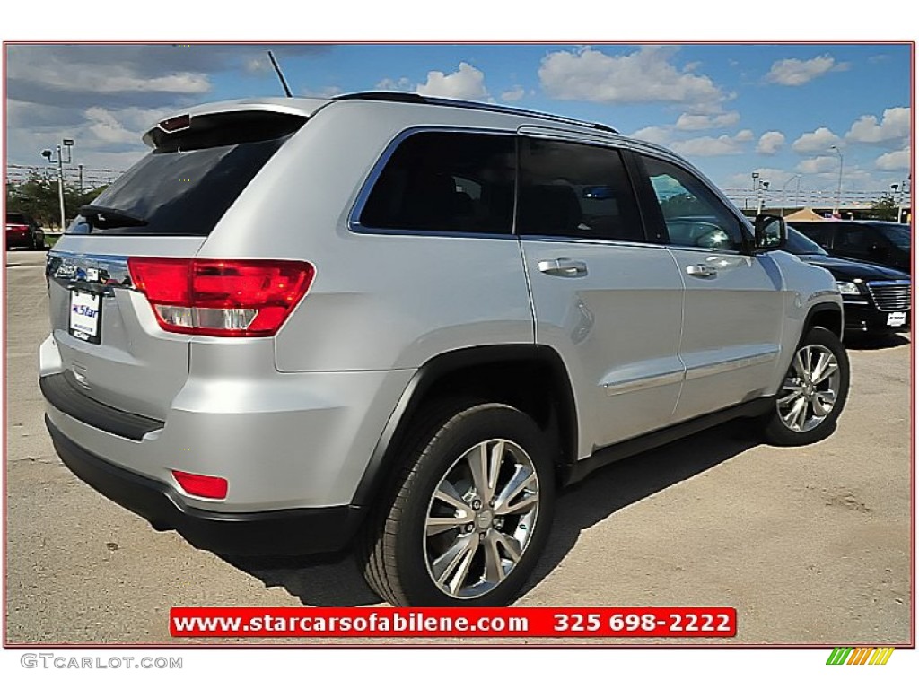 2013 Grand Cherokee Laredo - Bright Silver Metallic / Dark Graystone/Medium Graystone photo #5