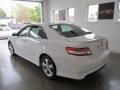 Super White - Camry SE Photo No. 8