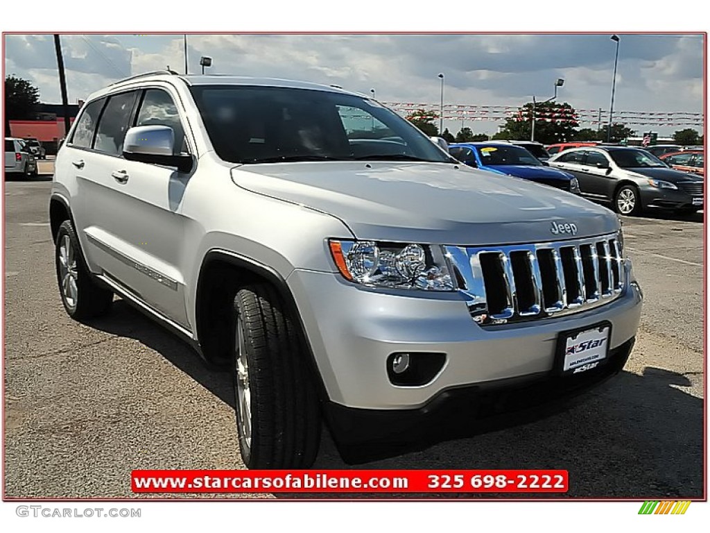 2013 Grand Cherokee Laredo - Bright Silver Metallic / Dark Graystone/Medium Graystone photo #7