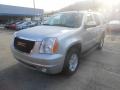 Quicksilver Metallic - Yukon SLT 4x4 Photo No. 3