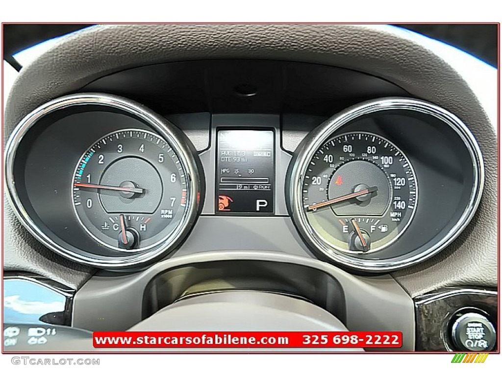 2013 Grand Cherokee Laredo - Bright Silver Metallic / Dark Graystone/Medium Graystone photo #32
