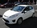 2013 Oxford White Ford Fiesta S Hatchback  photo #4