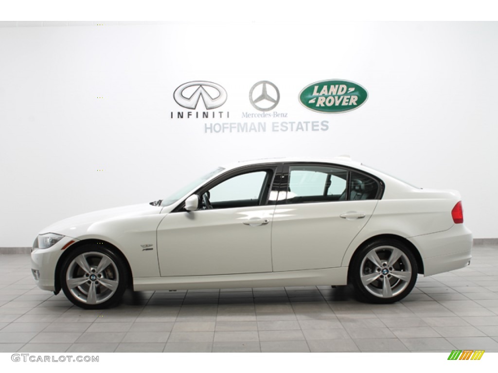 2011 3 Series 335i xDrive Sedan - Alpine White / Black photo #2