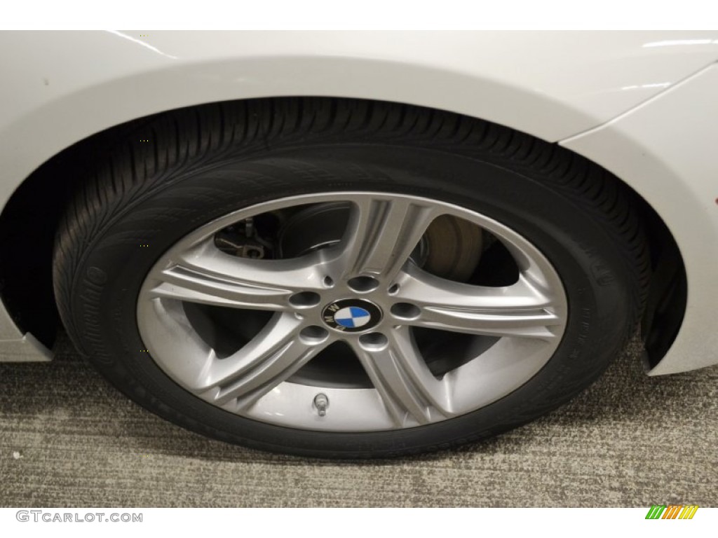 2013 3 Series 328i Sedan - Mineral White Metallic / Black photo #2