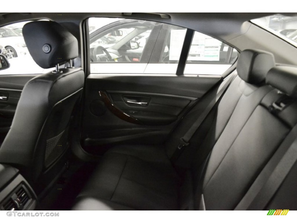 2013 3 Series 328i Sedan - Alpine White / Black photo #8