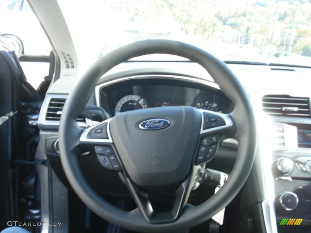 2013 Ford Fusion SE Charcoal Black Steering Wheel Photo #71931825
