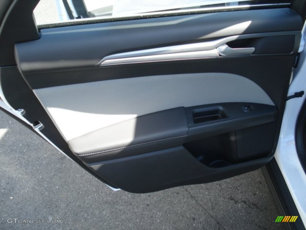 2013 Ford Fusion S Front Seat Photo #71932227