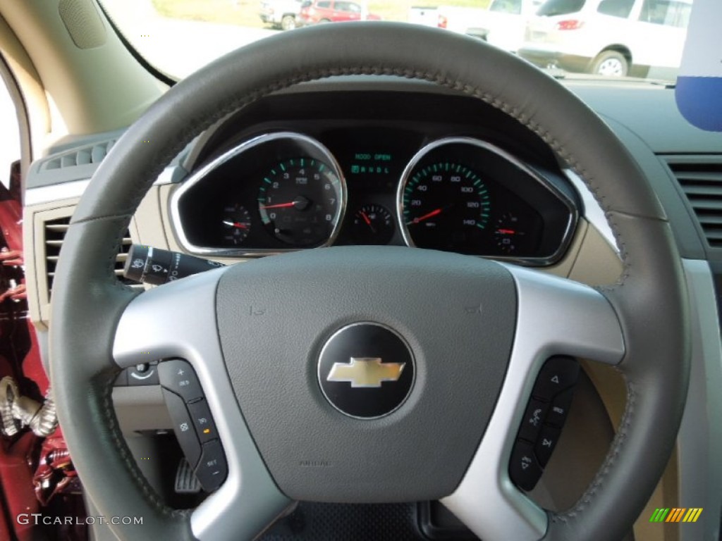 2009 Chevrolet Traverse LT Cashmere/Dark Gray Steering Wheel Photo #71932419