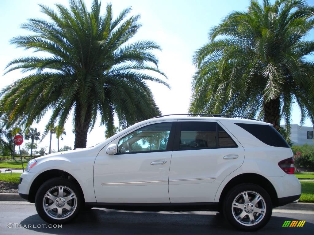 2008 ML 350 4Matic - Arctic White / Macadamia photo #1