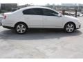 Candy White - Passat 2.0T Sedan Photo No. 4