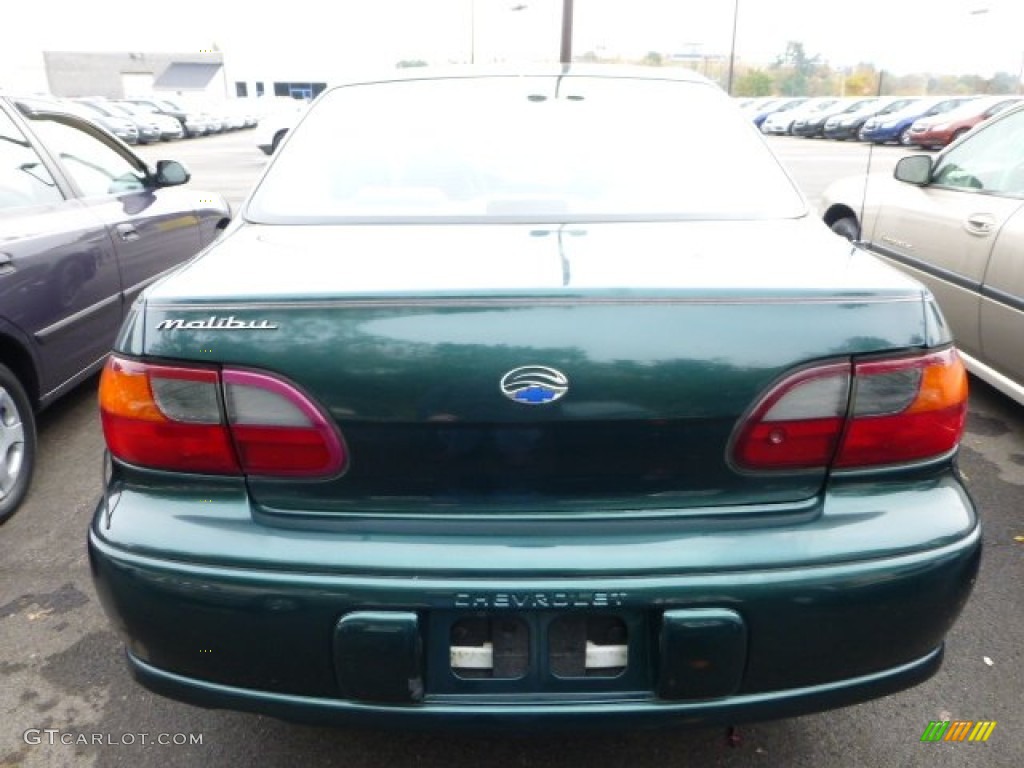 1998 Malibu Sedan - Dark Jade Green Metallic / Neutral photo #3