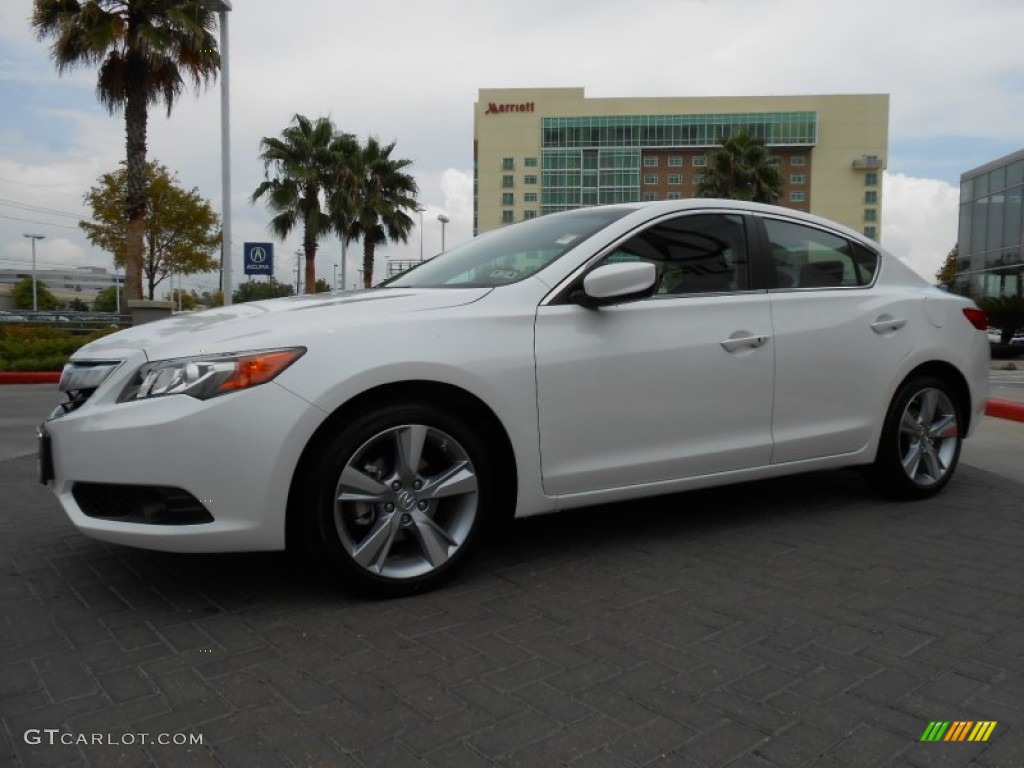 2013 ILX 2.0L Technology - Bellanova White Pearl / Ebony photo #3