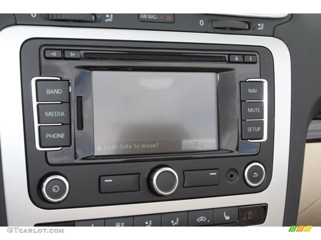 2013 Volkswagen Eos Lux Controls Photo #71937559
