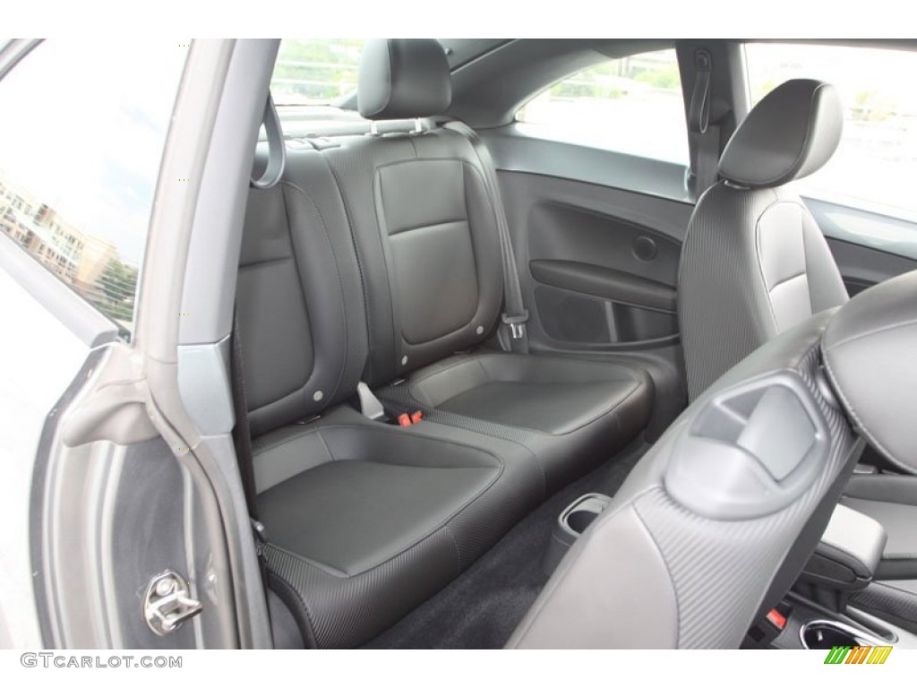 2012 Volkswagen Beetle 2.5L Rear Seat Photo #71939007