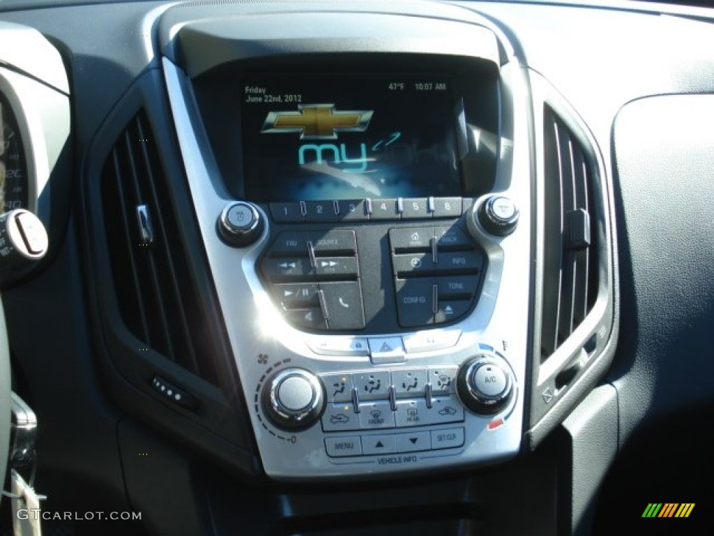 2013 Equinox LT AWD - Black Granite Metallic / Jet Black photo #16