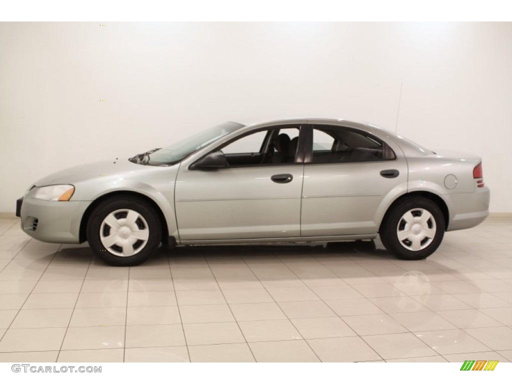 2004 Stratus SE Sedan - Satin Jade Pearlcoat / Dark Slate Gray photo #4